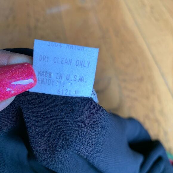 Amorose Black Long‎ Dress with Red Large Floral - Picture 12 of 12